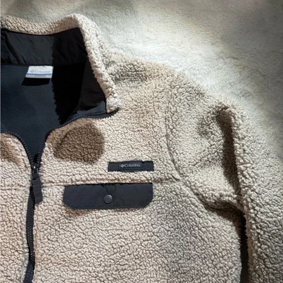 Portland Timbers Cream Sherpa Fleece Jacket - Picture 6 of 7